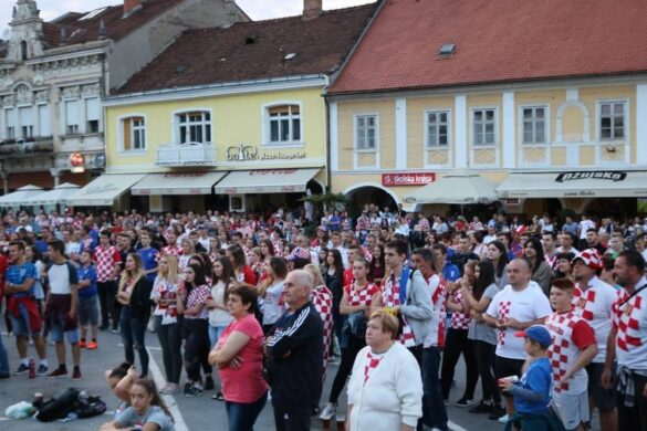 Pratite prijenos finala Lige nacija između Hrvatske i Španjolske na Trgu Sv. Trojstva 